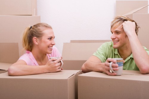 Residential moving support for flats and apartments in Canary Wharf