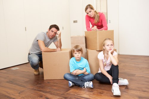 Secure storage for apartment moves in Canary Wharf